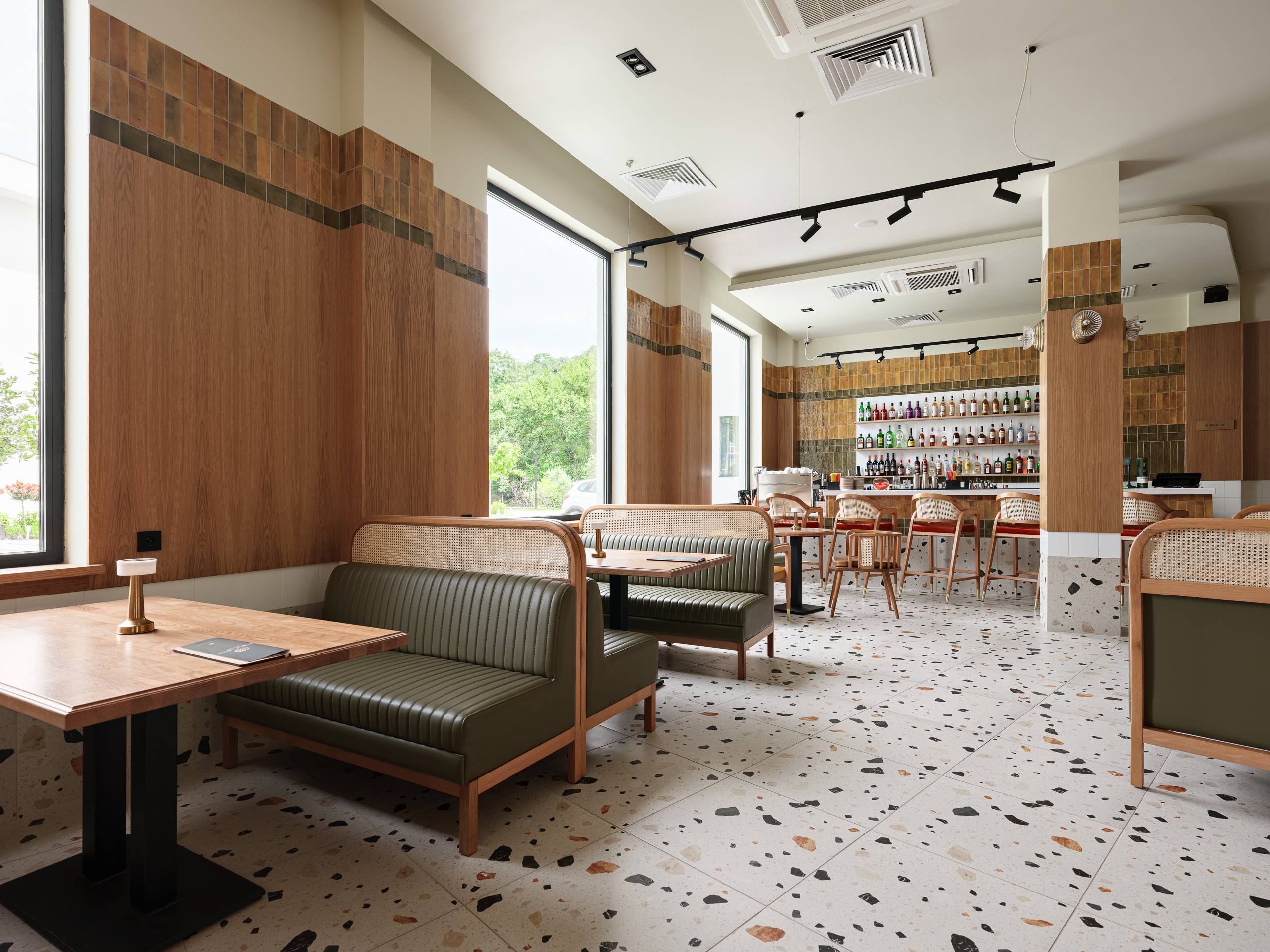 Отель Райморис - официальный сайт. Отдых на черном море. Геленджик. Бетта.